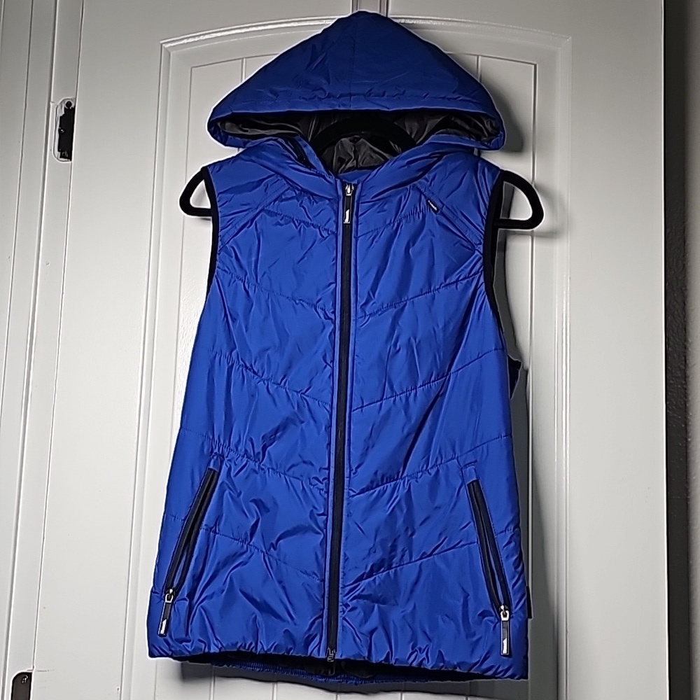 Bench L blue puffer vest with hide away hood